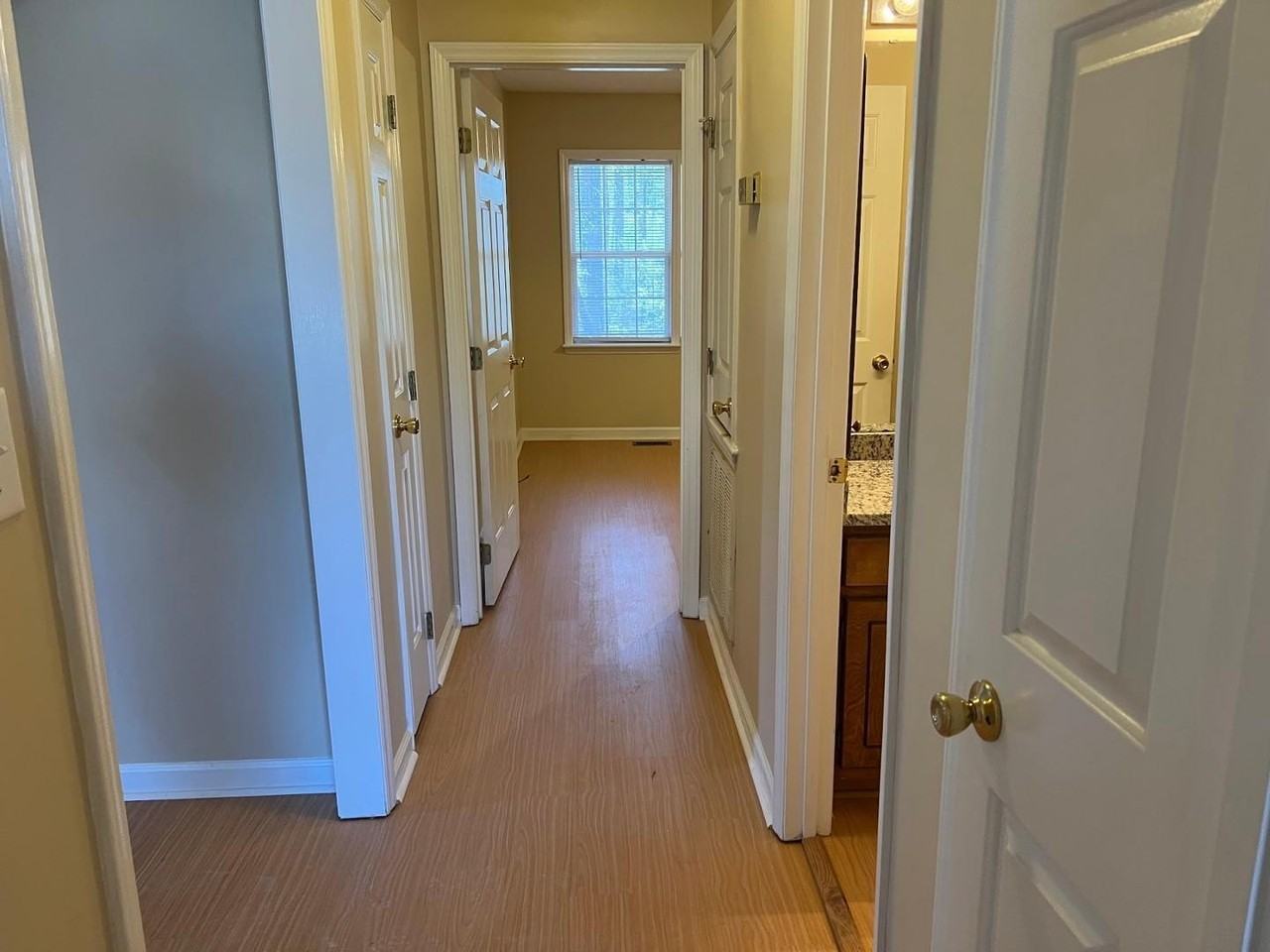 106 Bald Drive - Photo 4 of 37