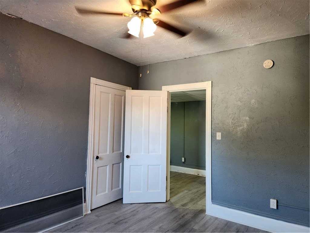 120 East 1st Avenue #201 - Photo 5 of 8