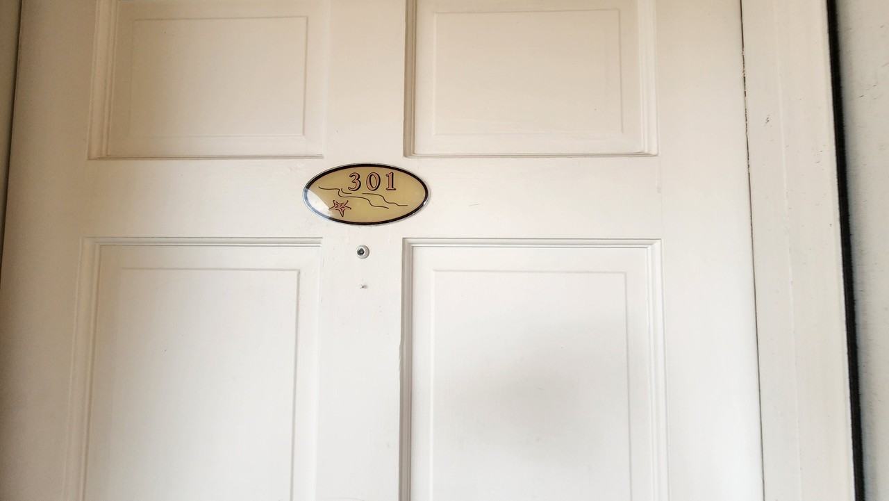 3575 Gulf Boulevard - Photo 4 of 10