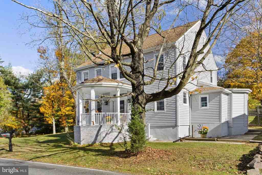 36 Chesterfield Road - Photo 2 of 50