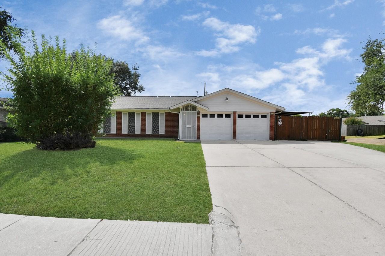 530 Westshire Drive - Photo 6 of 34