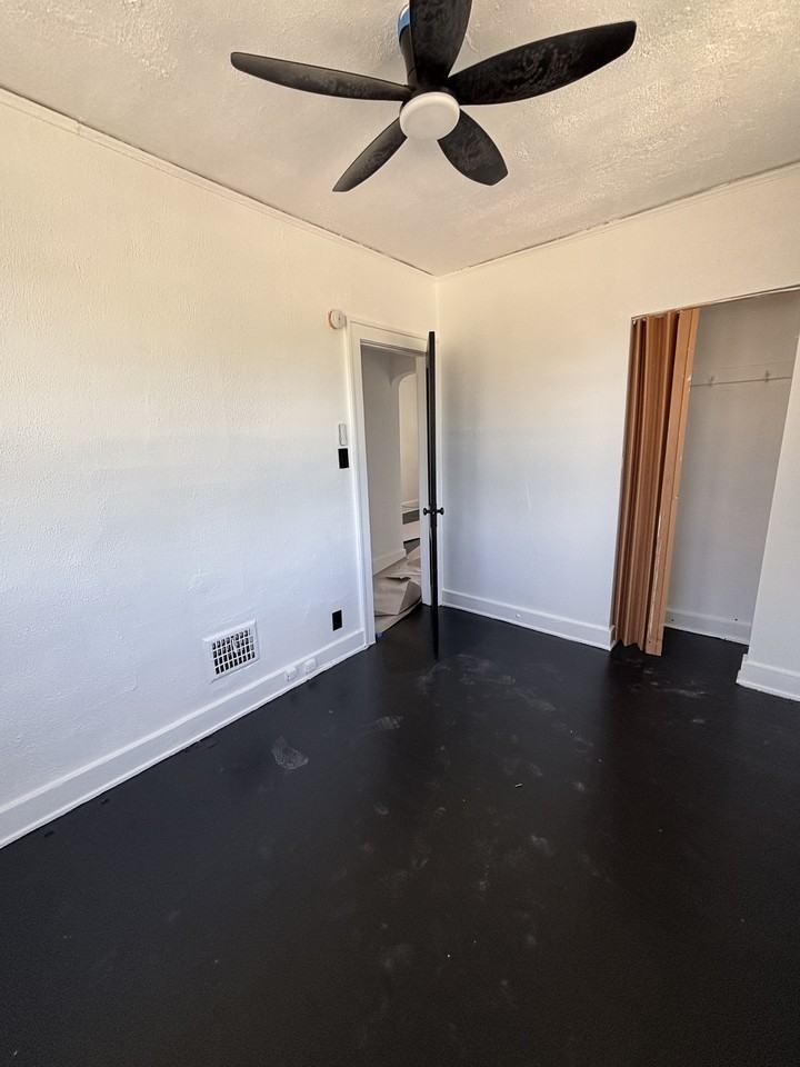 7360 Prairie Street #2E - Photo 5 of 19