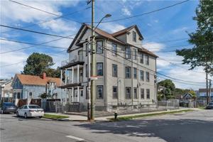 featured image of 48 Kenwood Street ##1