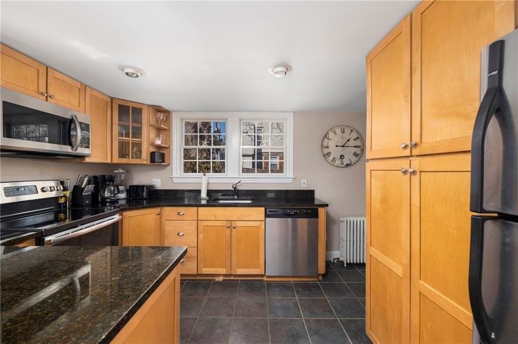 28 Extension Street - Photo 5 of 34