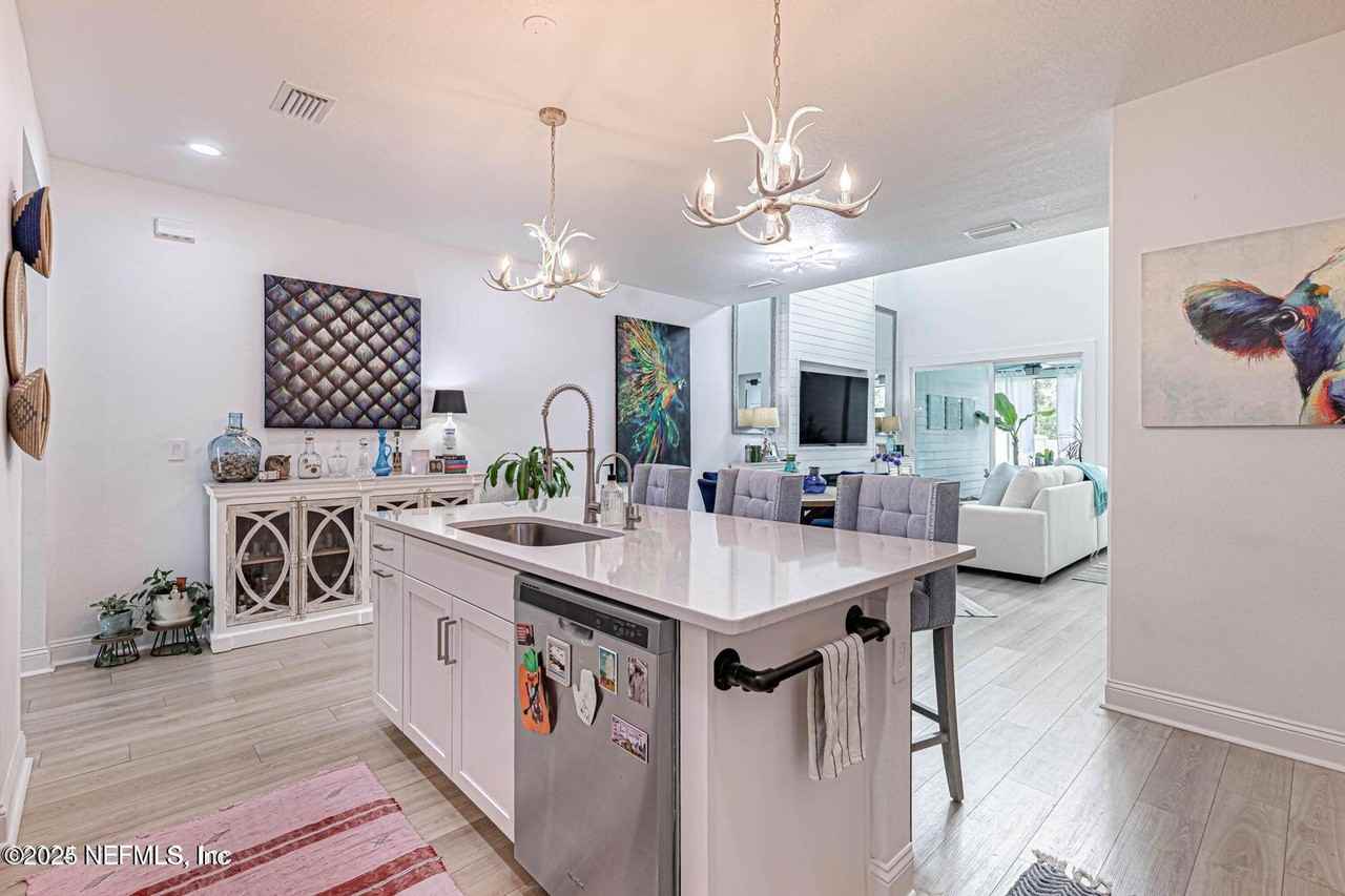 3417 Marsh Reserve Blvd - Photo 6 of 48