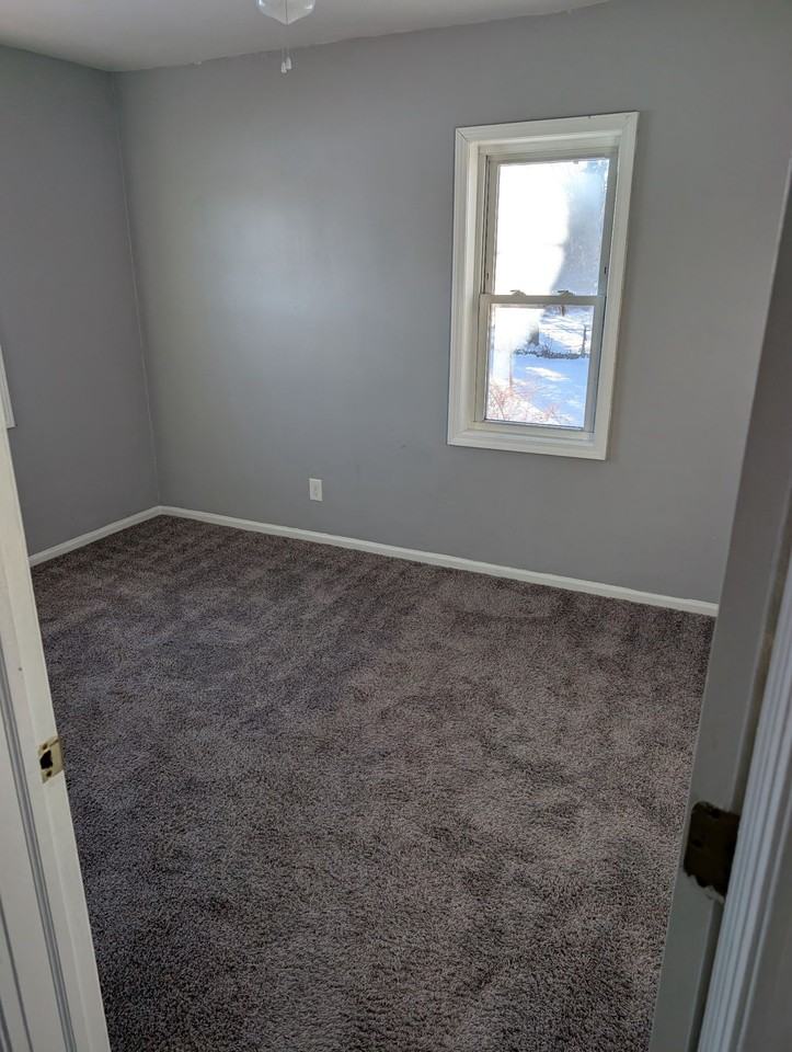 739 Harriet St #2 - Photo 7 of 13