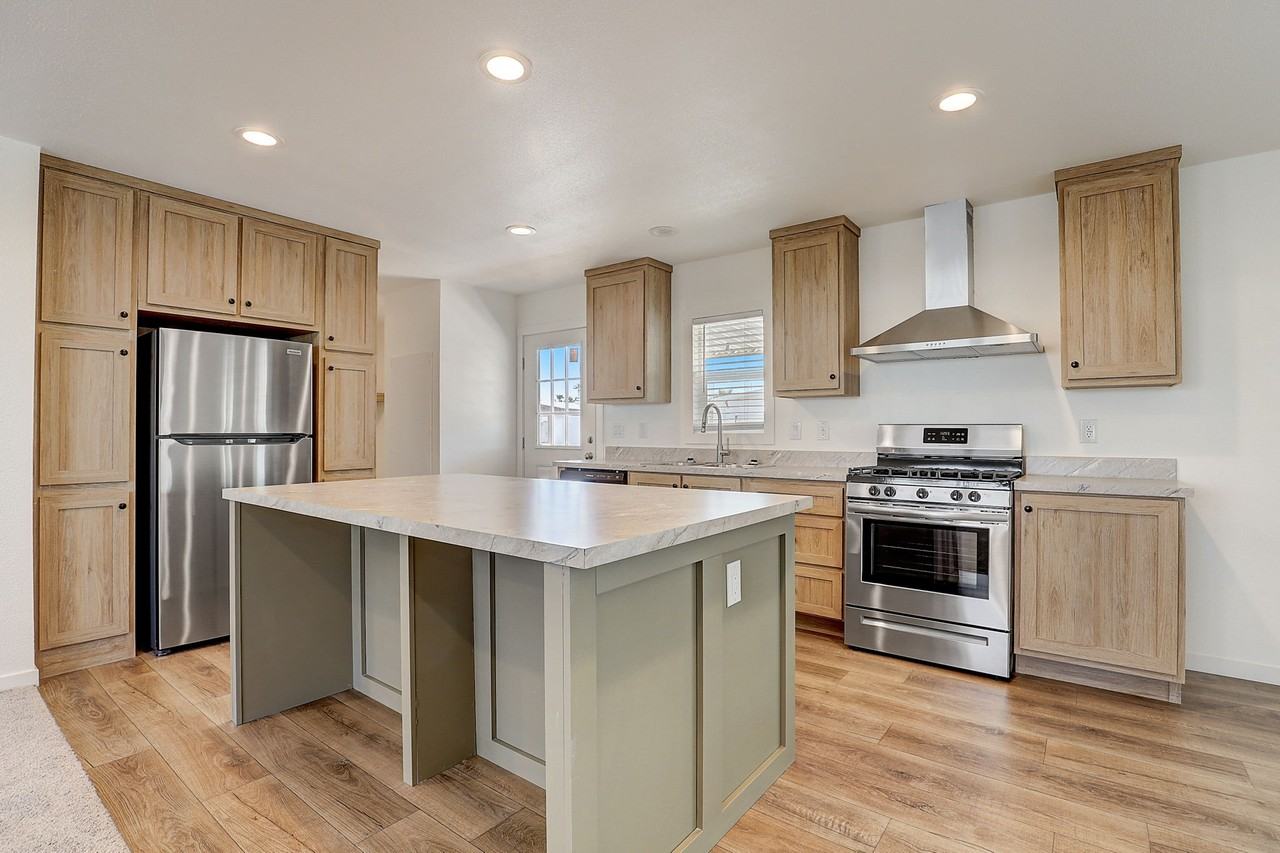 2627 South Lamb Boulevard #141 - Photo 4 of 26