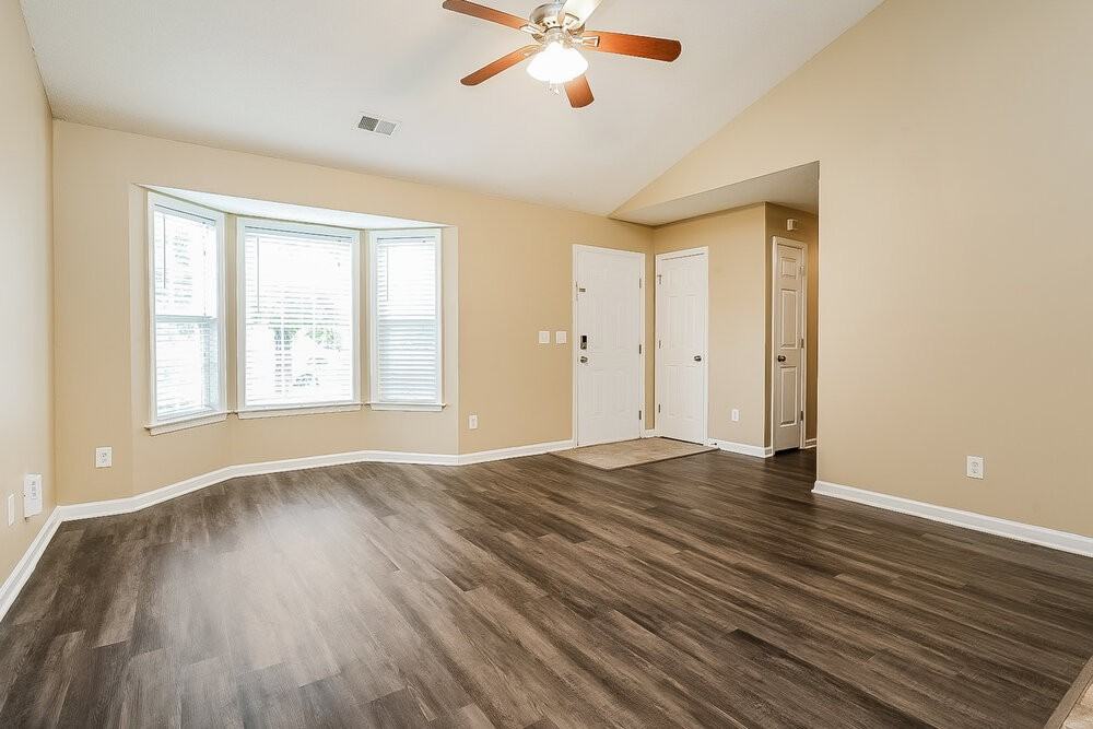 4315 Mccarron Ct - Photo 4 of 16