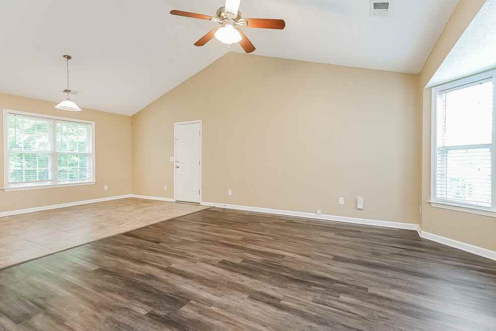 4315 Mccarron Ct - Photo 5 of 16