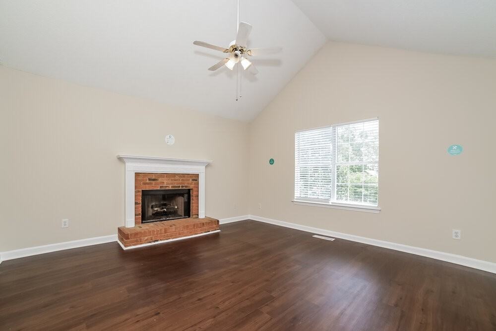 83 Seals Dr - Photo 5 of 17