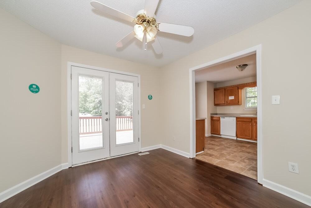 83 Seals Dr - Photo 6 of 17