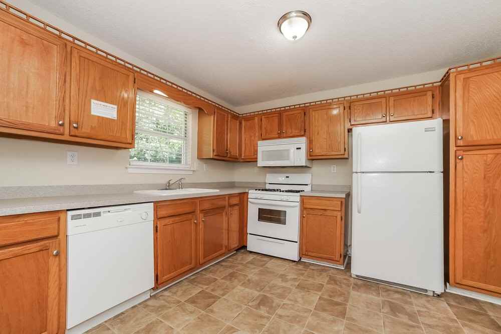 83 Seals Dr - Photo 7 of 17