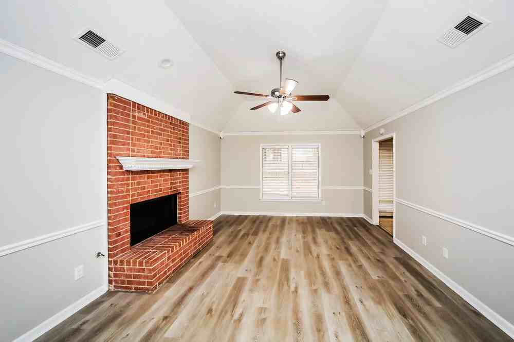 7924 Tankard Drive - Photo 4 of 16