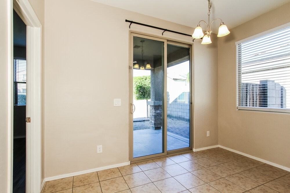 2218 S 118th Ave - Photo 6 of 16