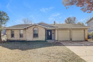 featured image of 742 Yale Drive