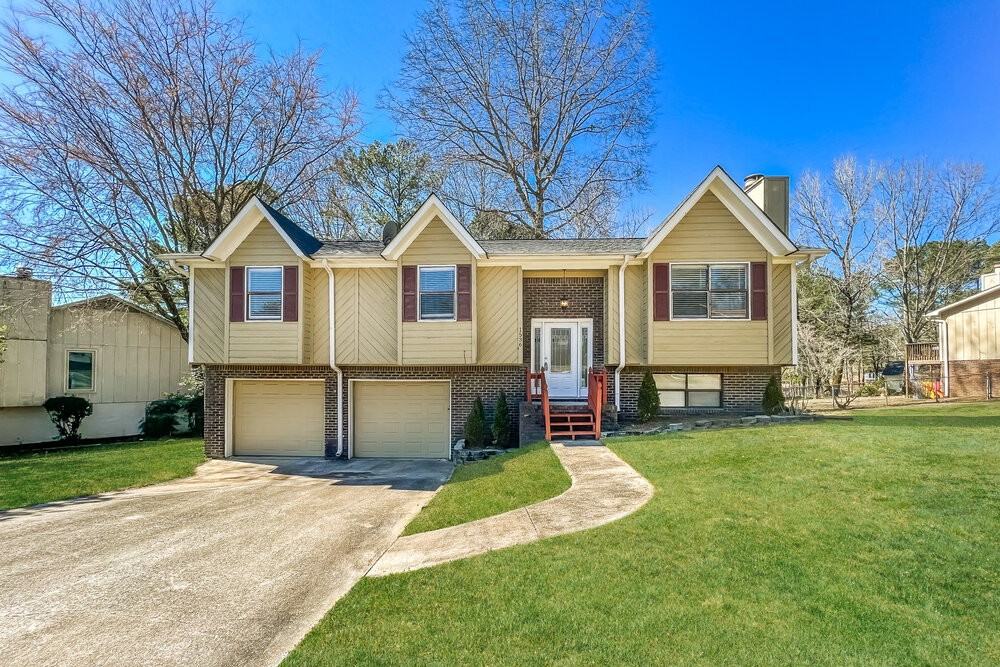 1536 Moseley Lane - Photo 2 of 25