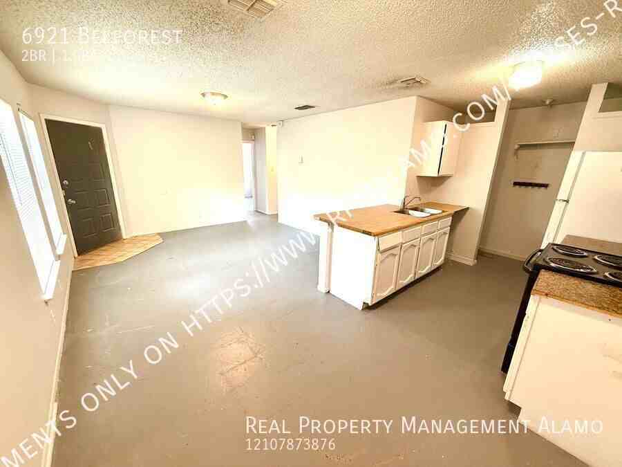 6921 Belforest - Photo 6 of 10