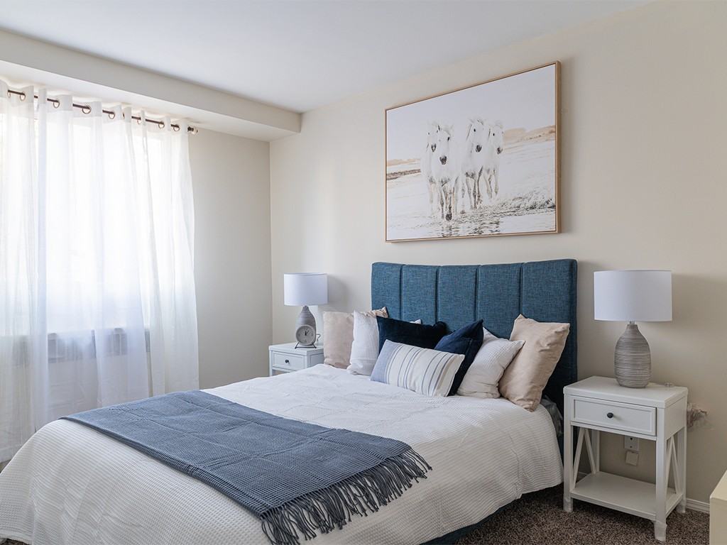 Baywood Park - Photo 5 of 18