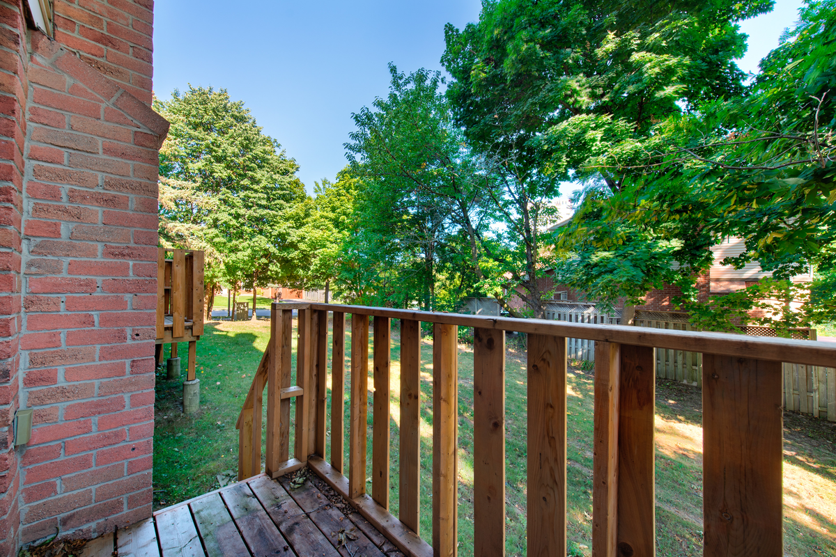 3061 Sir Johns Homestead - Photo 5 of 50