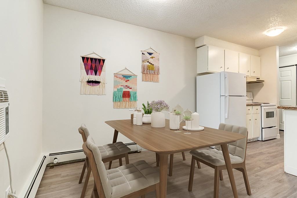 Glenwood Village - Photo 3 of 30