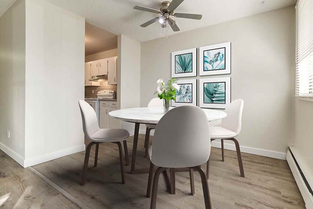 Hudson Court - Photo 5 of 44