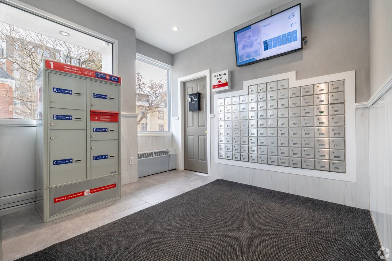 Chanteclair Apartments - Photo 3 of 27