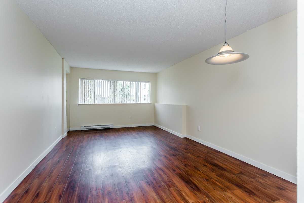 Harwood Apartments - Photo 4 of 9