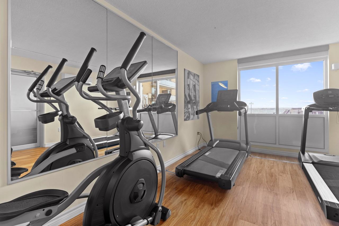 Shipyards - Photo 7 of 14