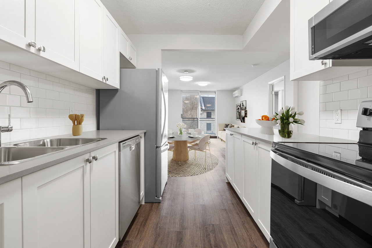 Carruthers Wharf Apartments - Photo 2 of 14