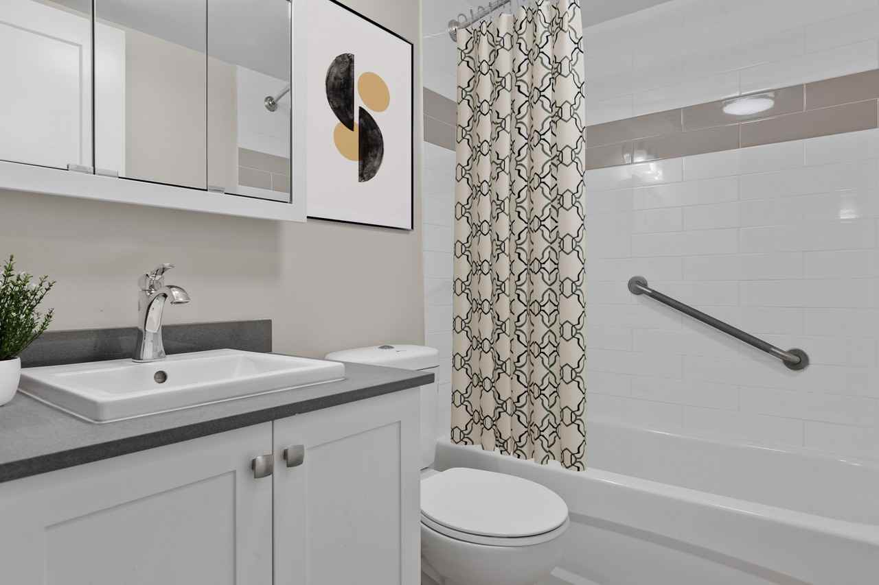 Caravel - Photo 5 of 8