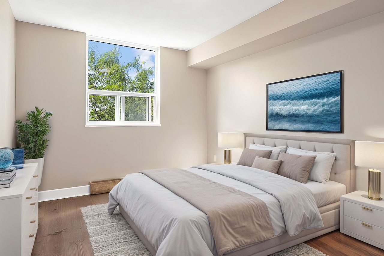 Victoria - Photo 6 of 15