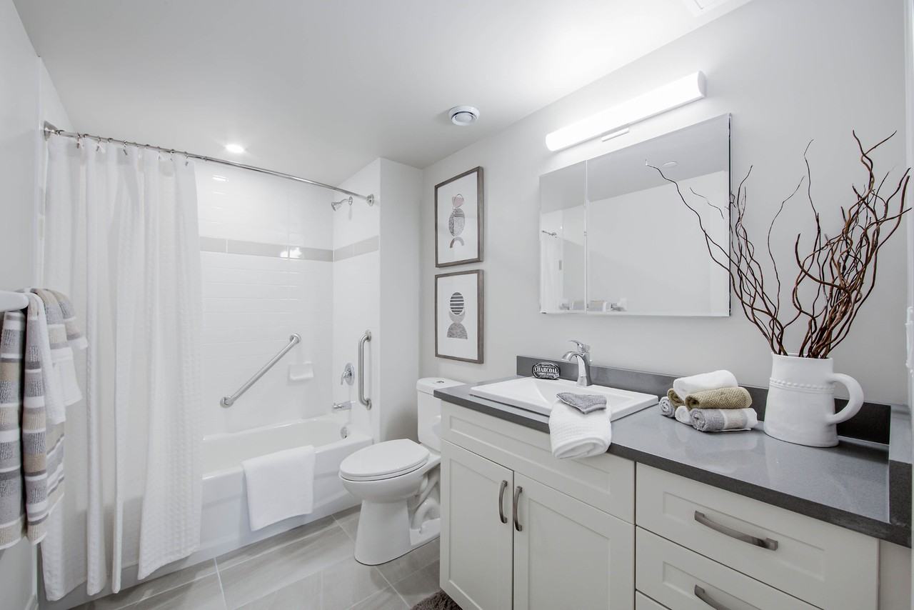 The Shipman Apartments II - Photo 7 of 23