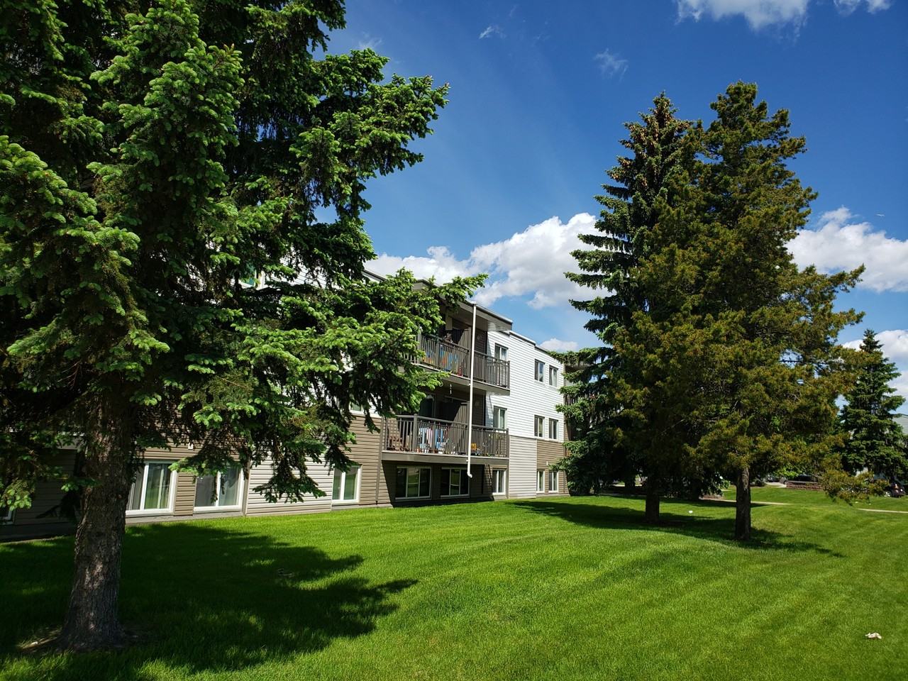 Astoria Greens - Photo 3 of 14