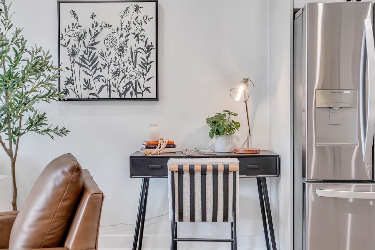 The Colton - Photo 7 of 50