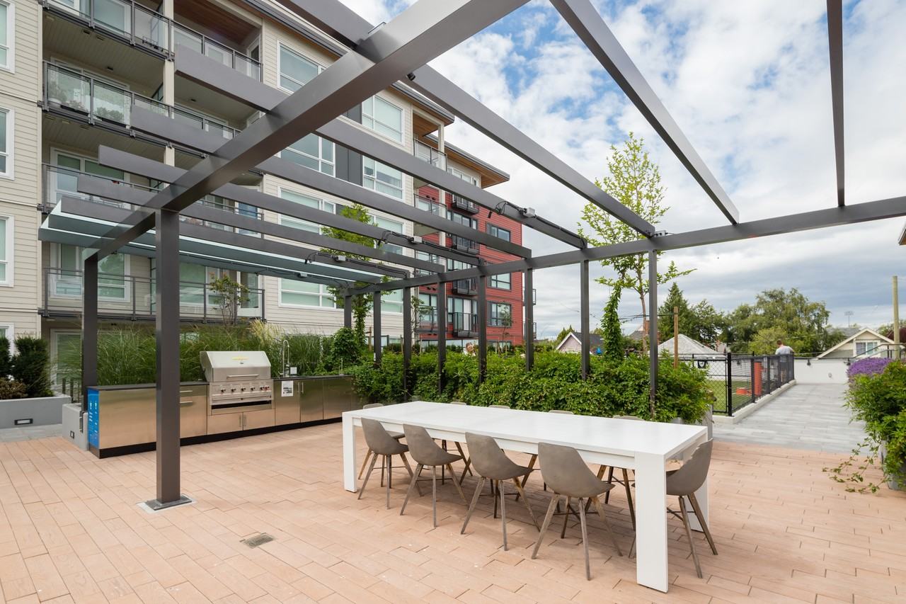 Pandora - Photo 5 of 50