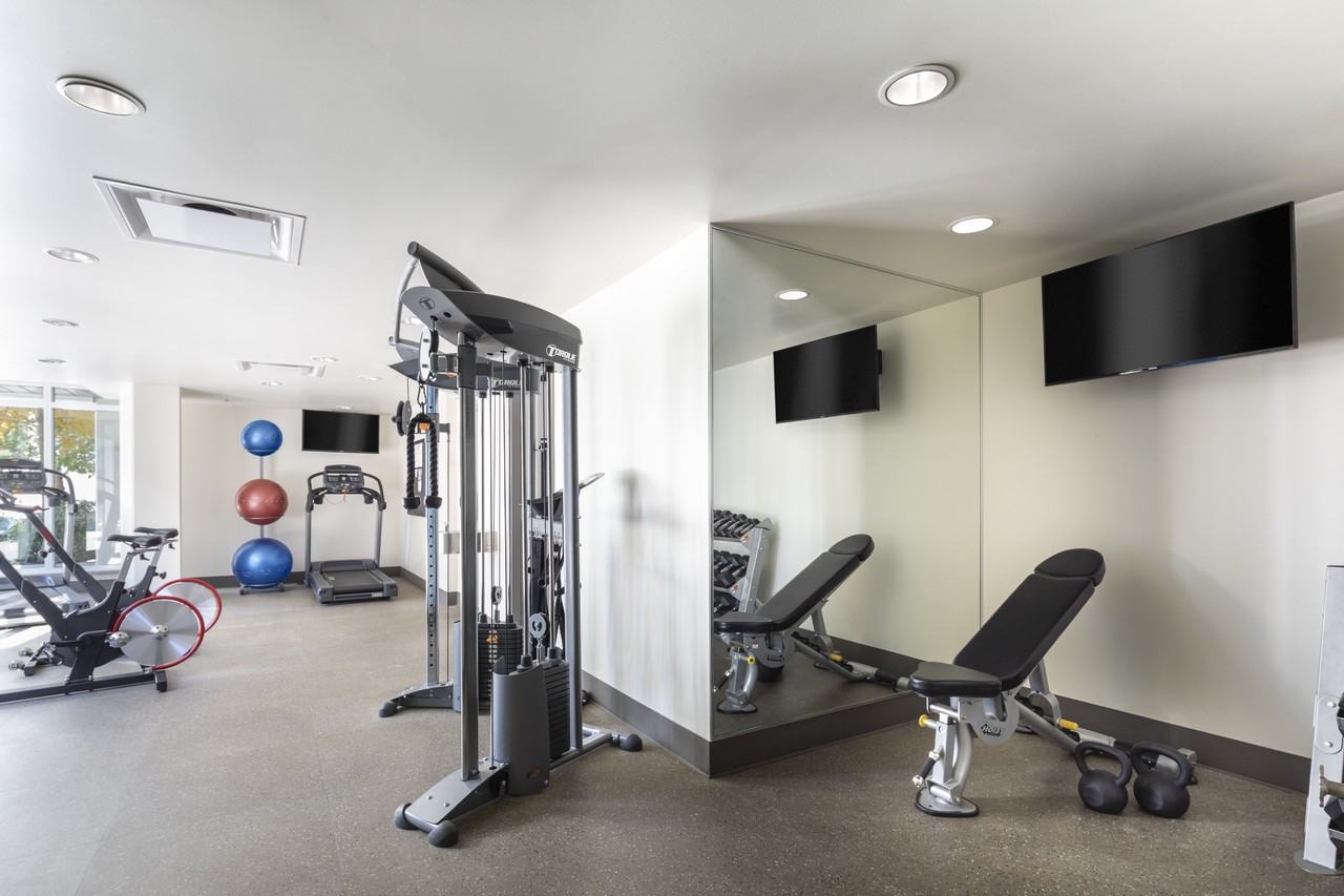 Switchmen - Photo 3 of 50