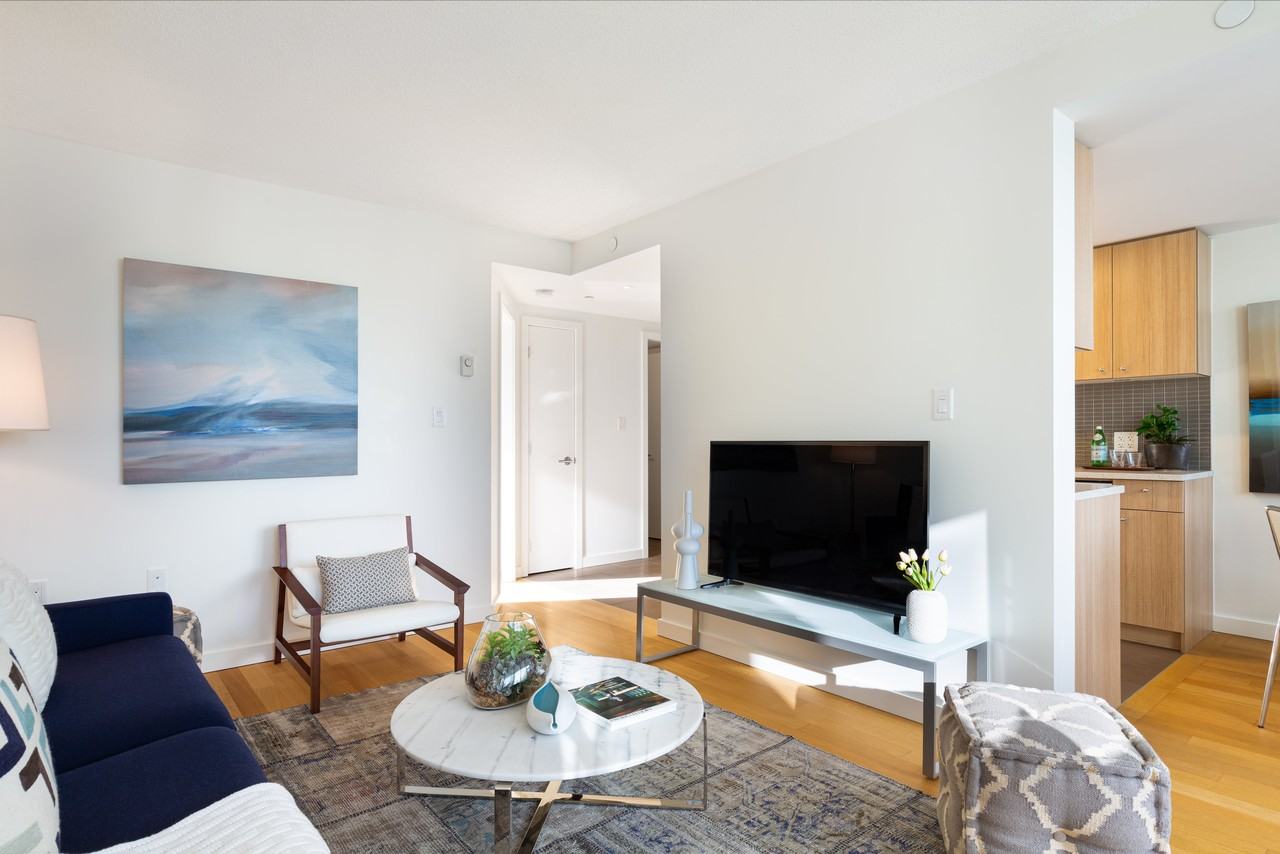 Pacific Palisades - Photo 7 of 47