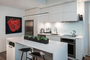 featured image of 2 Saint Thomas St