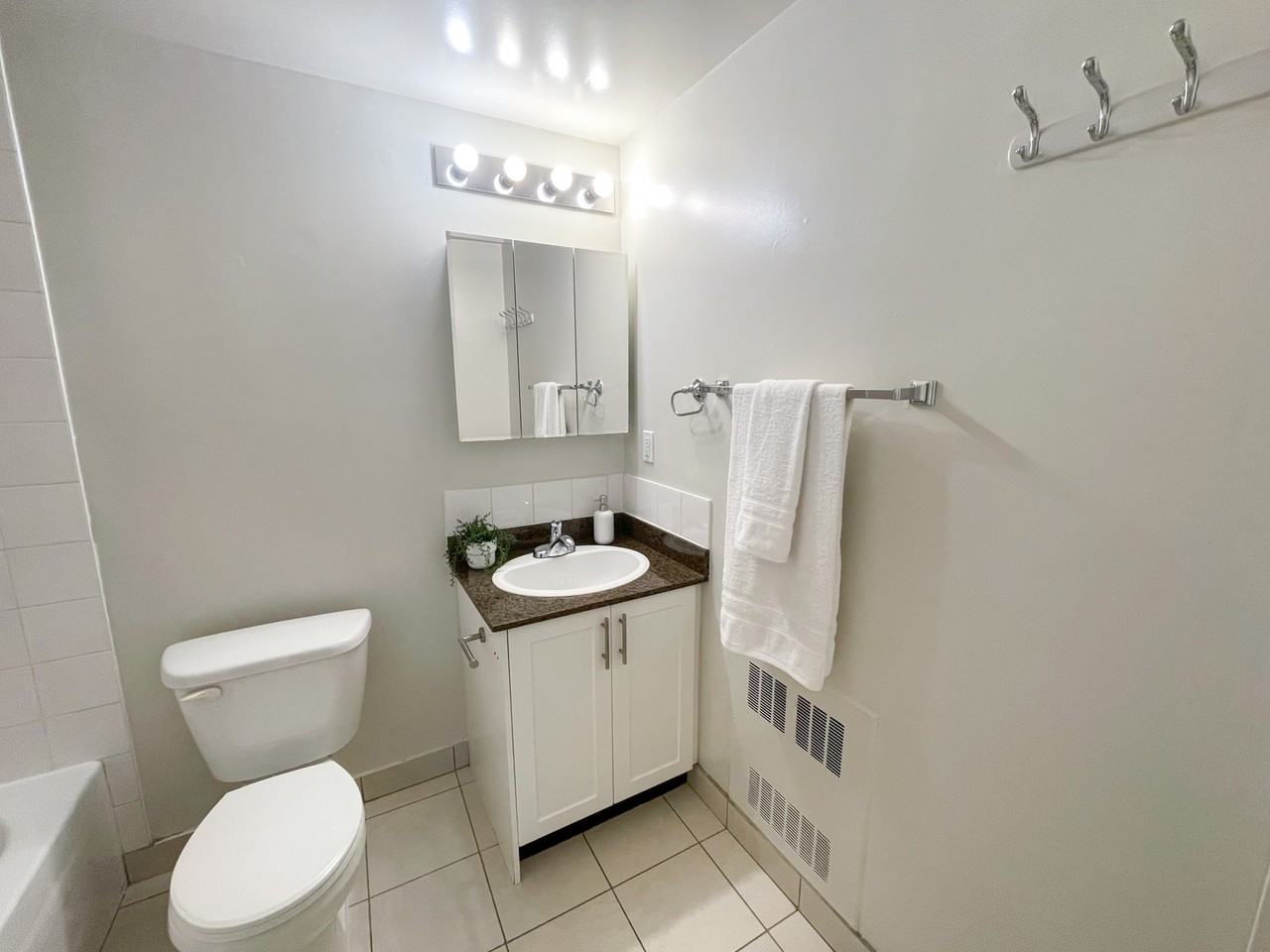 Katherine Anne - Photo 6 of 13