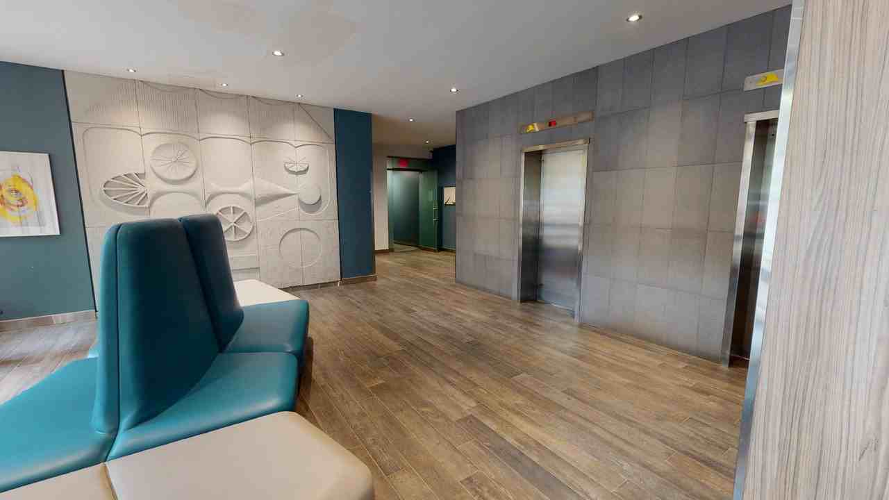 66 Broadway Avenue Toronto - Photo 2 of 50