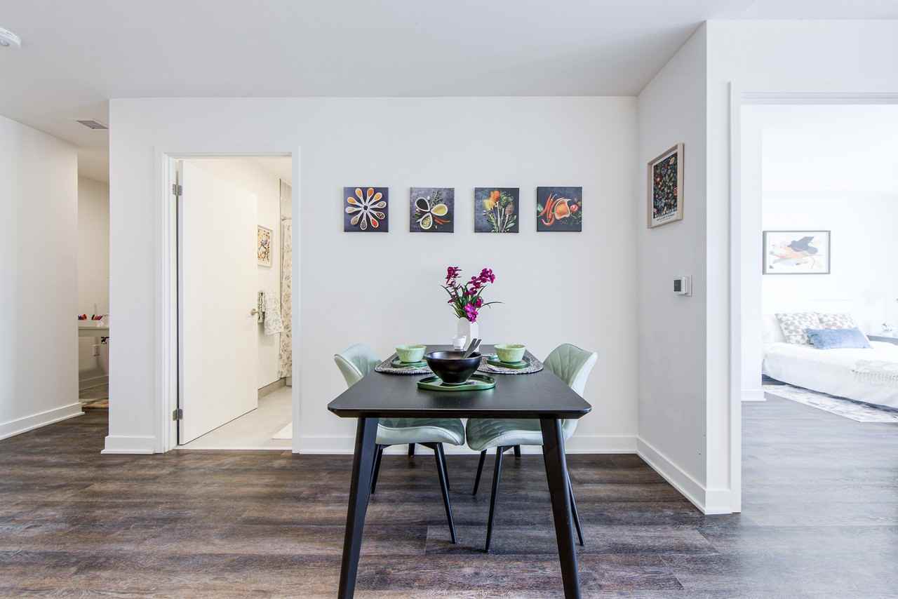 3030 Pharmacy Avenue - Everworth - Photo 3 of 49