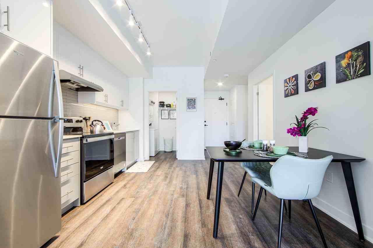 3030 Pharmacy Avenue - Everworth - Photo 4 of 49