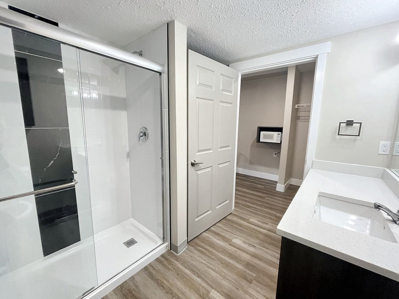 Western Long Stay, Whitecourt - Photo 5 of 29