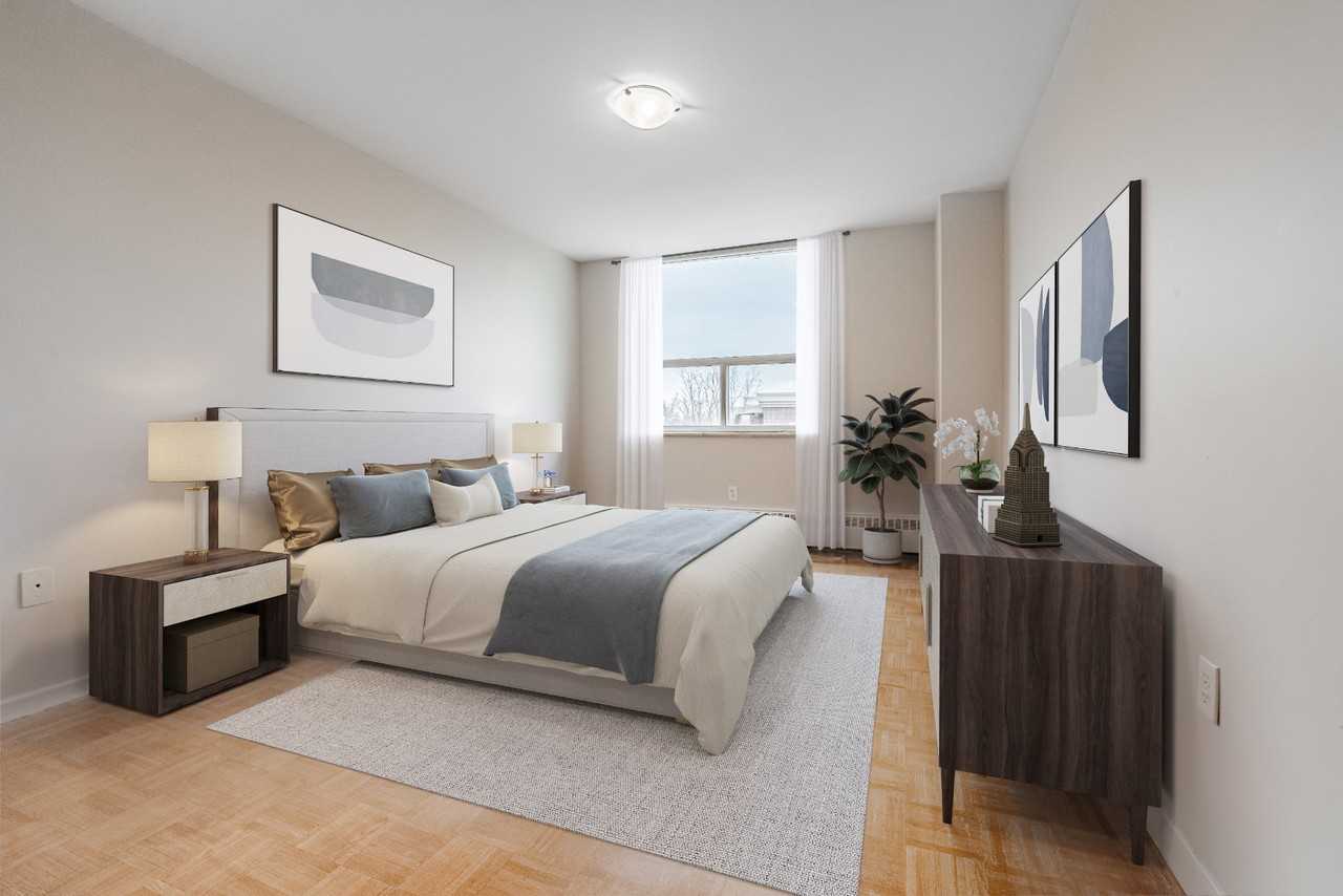 95 Ridout Street South - Photo 5 of 14