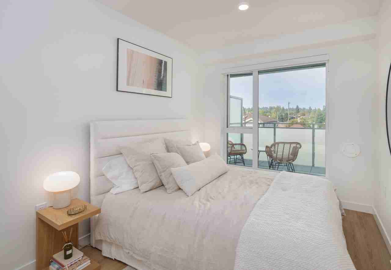 Arlo - Photo 4 of 50