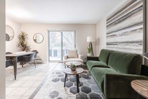 featured image of 102 Grand Ave