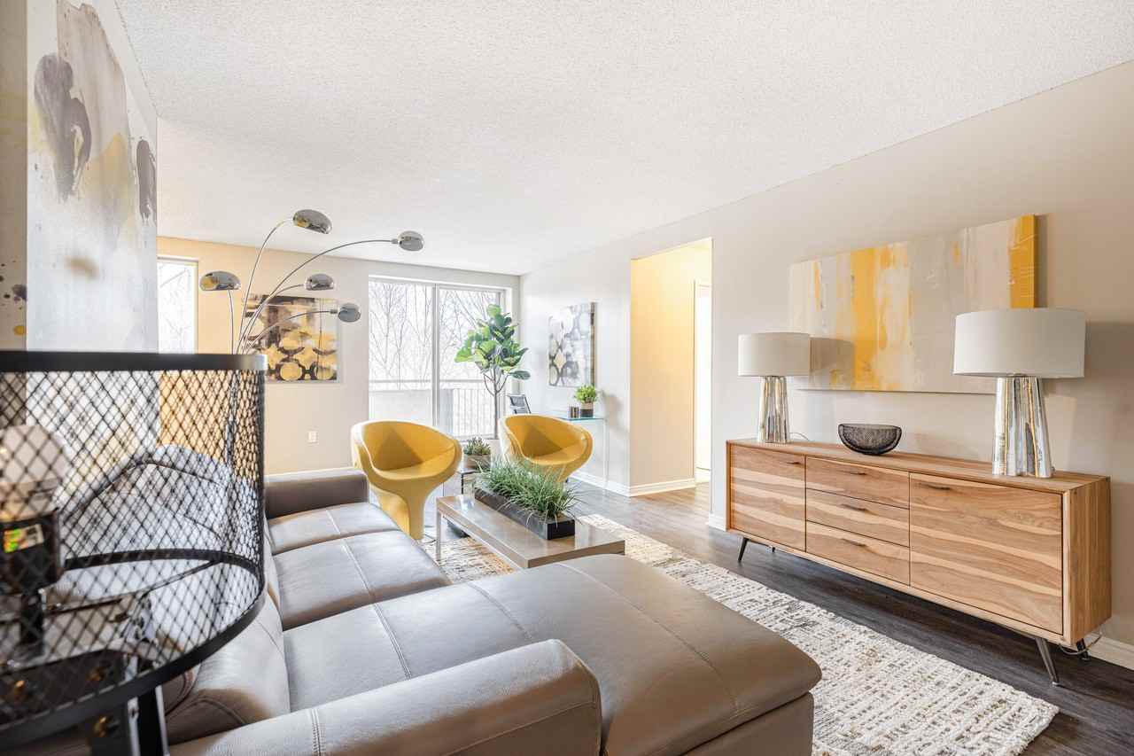 Brittany Towers II - Photo 2 of 50