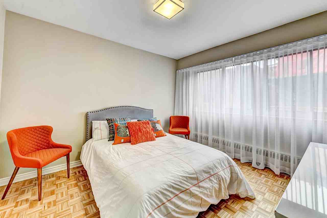 Le 1420 Crescent - Photo 6 of 50