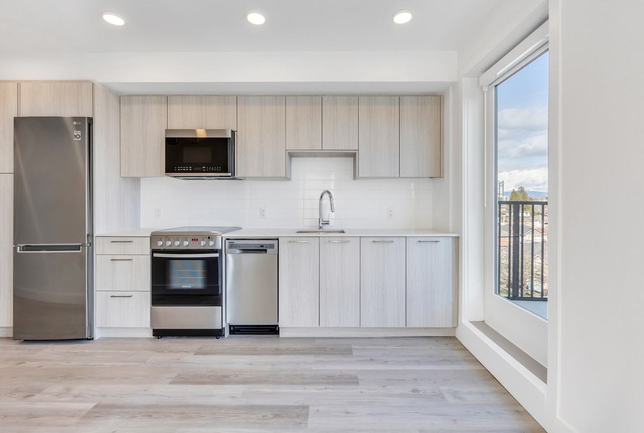 Laurel - 8605 Laurel St - Photo 4 of 20