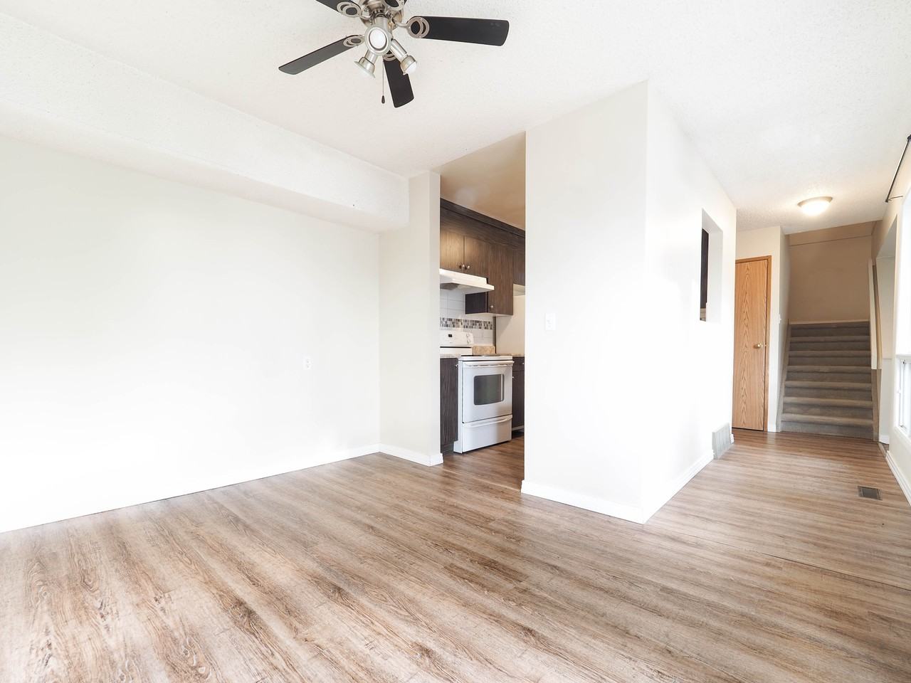 Southview Gardens - Photo 4 of 12